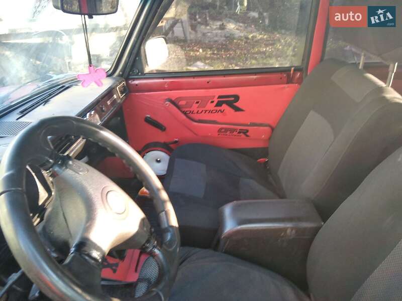 Седан ВАЗ / Lada 2105 1991 в Щирце фото 21 Седан ВАЗ / Lada 2105 1991 в Щирце