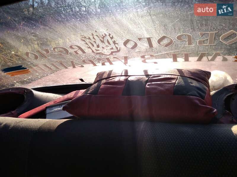 Седан ВАЗ / Lada 2105 1991 в Щирце фото 25 Седан ВАЗ / Lada 2105 1991 в Щирце