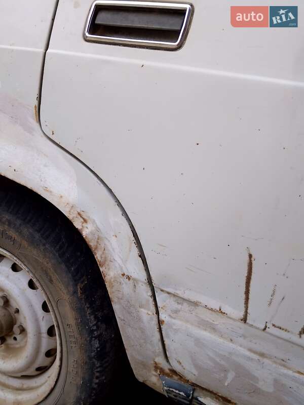 Седан ВАЗ / Lada 2105 1995 в Маяках фото 4 Седан ВАЗ / Lada 2105 1995 в Маяках