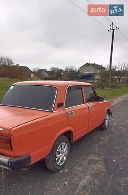 Седан ВАЗ / Lada 2105 1984 в Ємільчиному