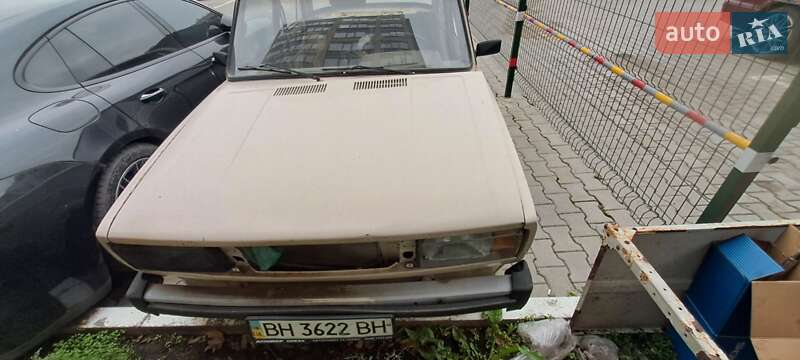 Седан ВАЗ / Lada 2105 1992 в Одессе