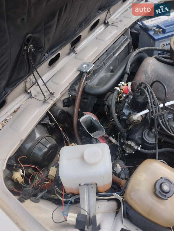 Седан ВАЗ / Lada 2105 1995 в Кривом Роге