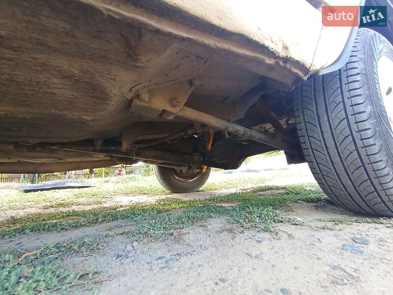 Седан ВАЗ / Lada 2105 1989 в Опішне