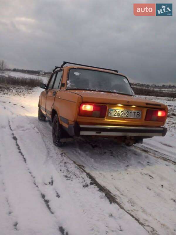 Седан ВАЗ / Lada 2105 1994 в Львове