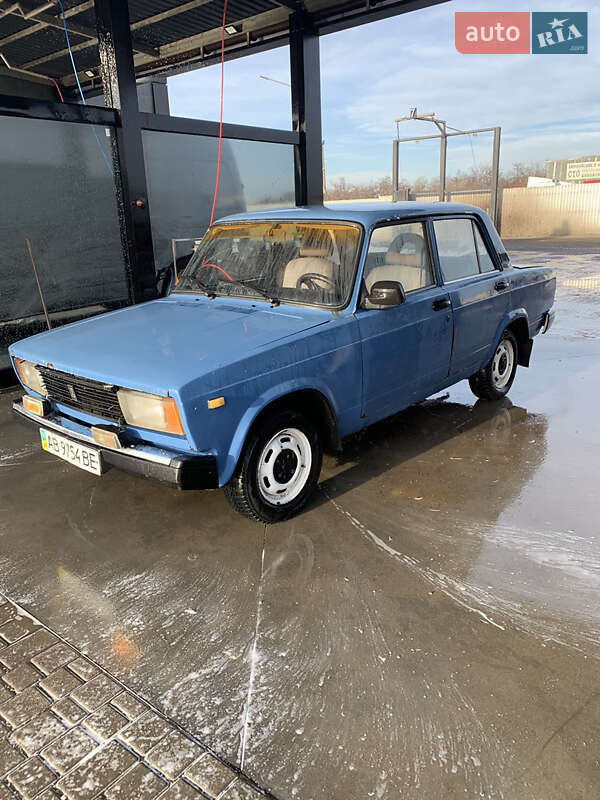 Седан ВАЗ / Lada 2105 1992 в Одессе