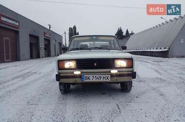 Седан ВАЗ / Lada 2105 1993 в Дубровиці