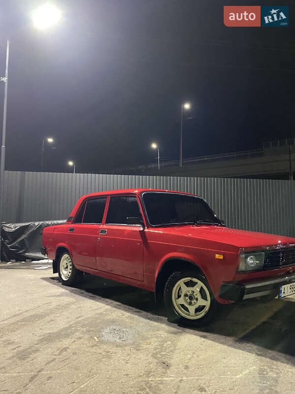 Седан ВАЗ / Lada 2105 1987 в Броварах