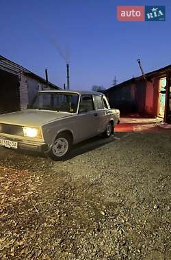 Седан ВАЗ / Lada 2105 1984 в Білій Церкві