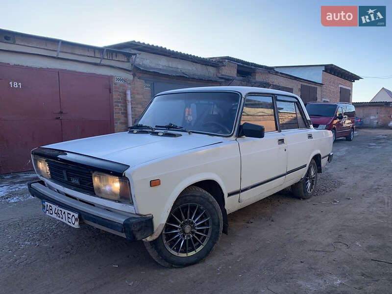 Седан ВАЗ / Lada 2105 1992 в Виннице