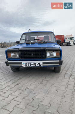 Седан ВАЗ / Lada 2105 1984 в Здолбуніві