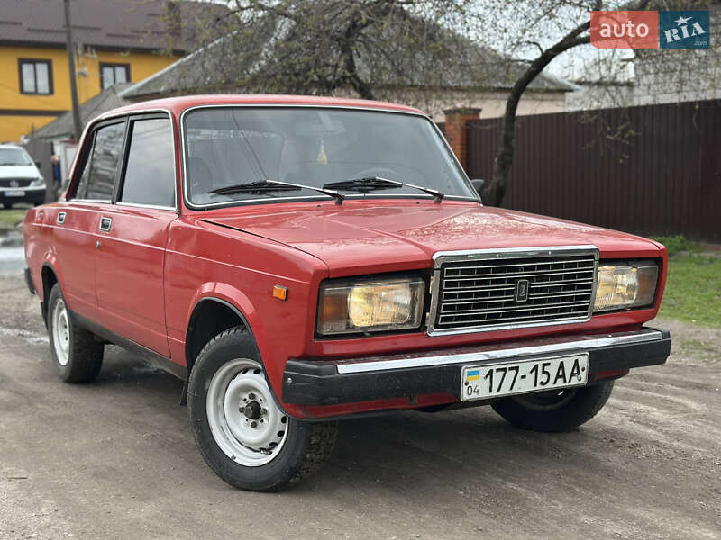 Седан ВАЗ / Lada 2105 1989 в Дніпрі