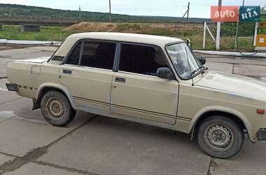 Седан ВАЗ 2105 1982 в 