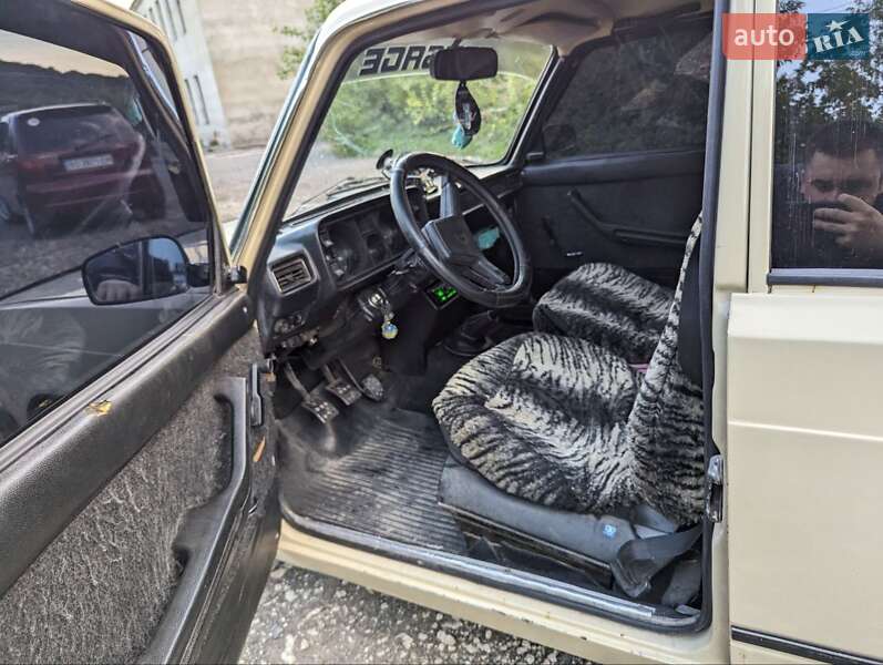 Седан ВАЗ / Lada 2105 1989 в Кременце