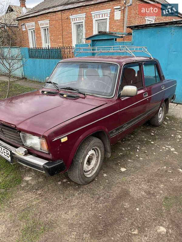 Седан ВАЗ / Lada 2105 1993 в Харькове