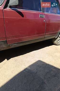 Седан ВАЗ / Lada 2105 2000 в Первомайске