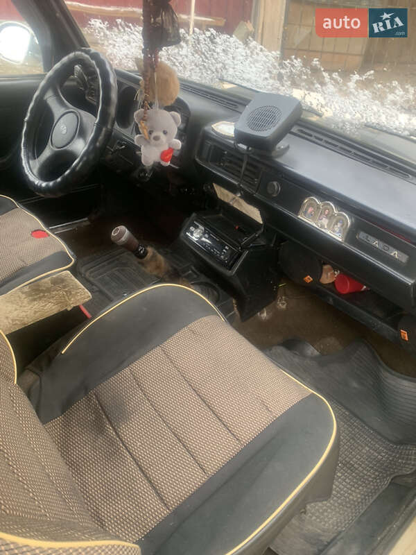Седан ВАЗ / Lada 2105 1991 в Самборі