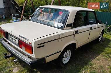 Седан ВАЗ 2105 1982 в 