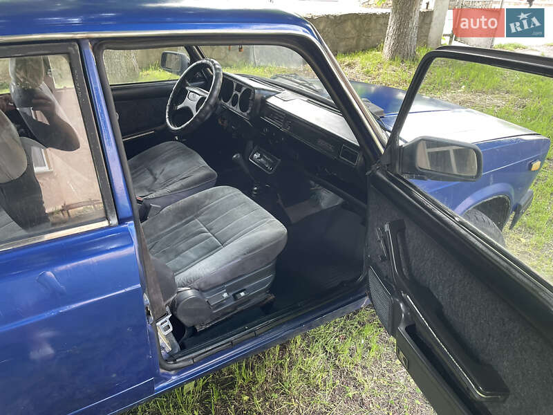 Седан ВАЗ / Lada 2105 1987 в Могилів-Подільському