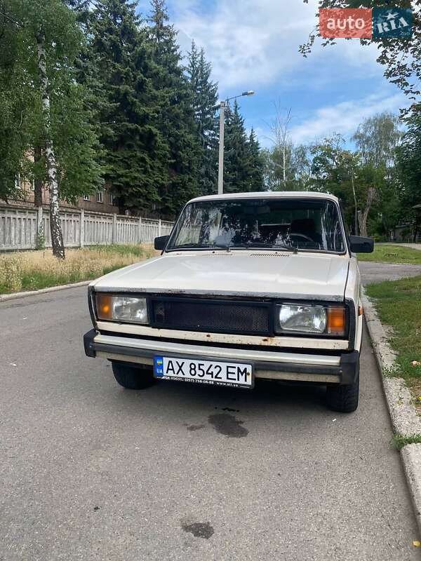 Седан ВАЗ / Lada 2105 1986 в Харькове