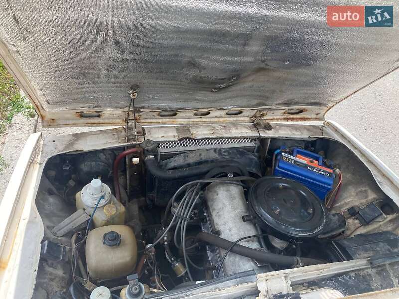 Седан ВАЗ / Lada 2105 1986 в Харькове