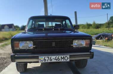 Седан ВАЗ / Lada 2105 1987 в Сторожинце
