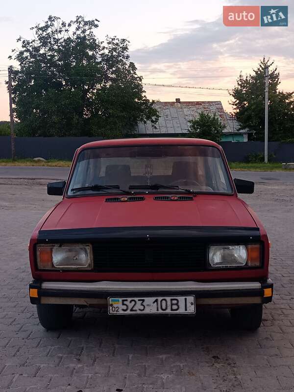 Седан ВАЗ / Lada 2105 1993 в Виннице