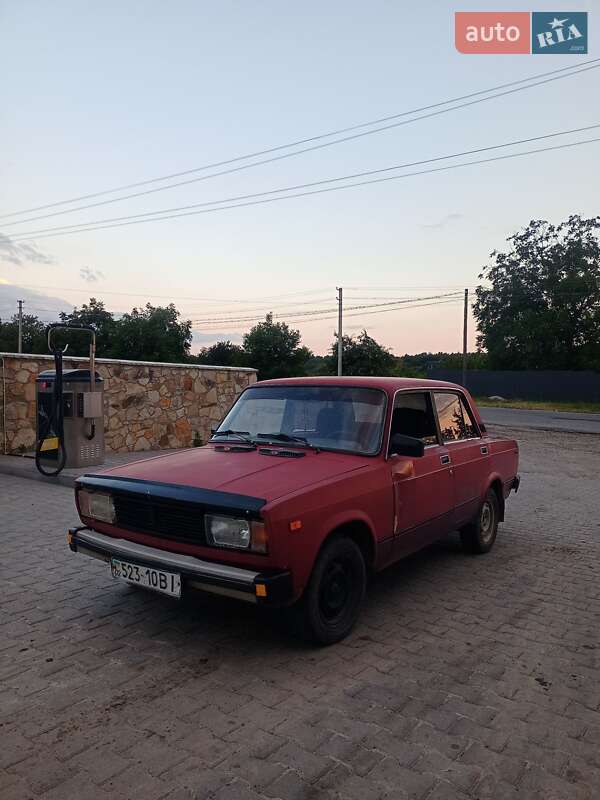 Седан ВАЗ / Lada 2105 1993 в Виннице