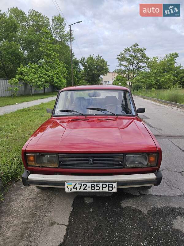 Седан ВАЗ / Lada 2105 1993 в Вараше