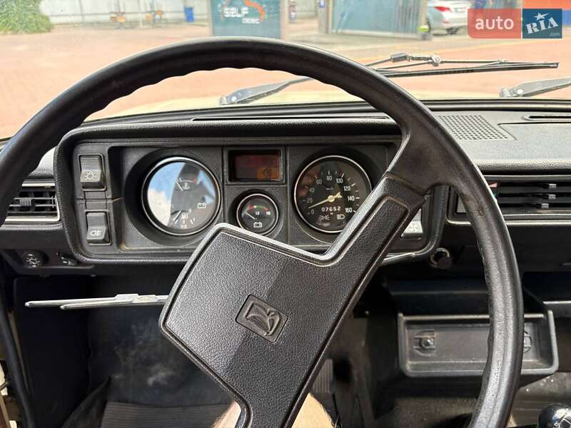 Седан ВАЗ / Lada 2105 1984 в Полтаве