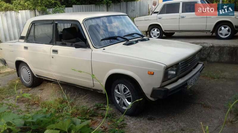 Седан ВАЗ / Lada 2105 1992 в Марганце