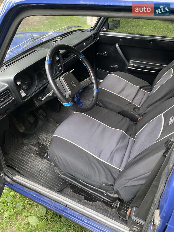 Седан ВАЗ / Lada 2105 1990 в Львове