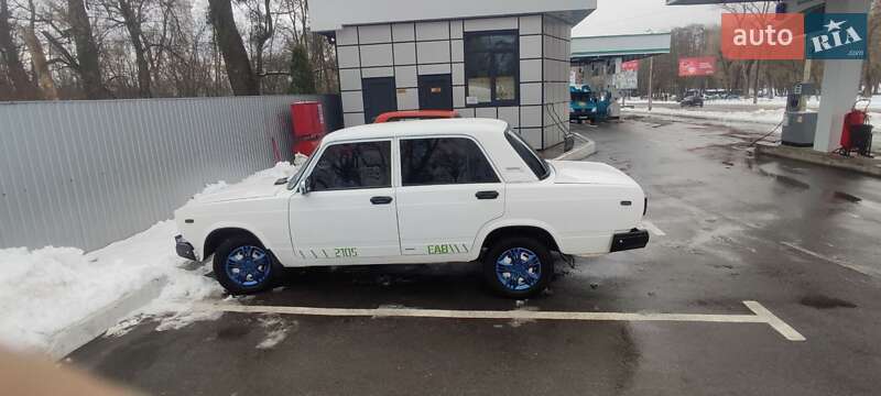 Седан ВАЗ / Lada 2105 1994 в Броварах