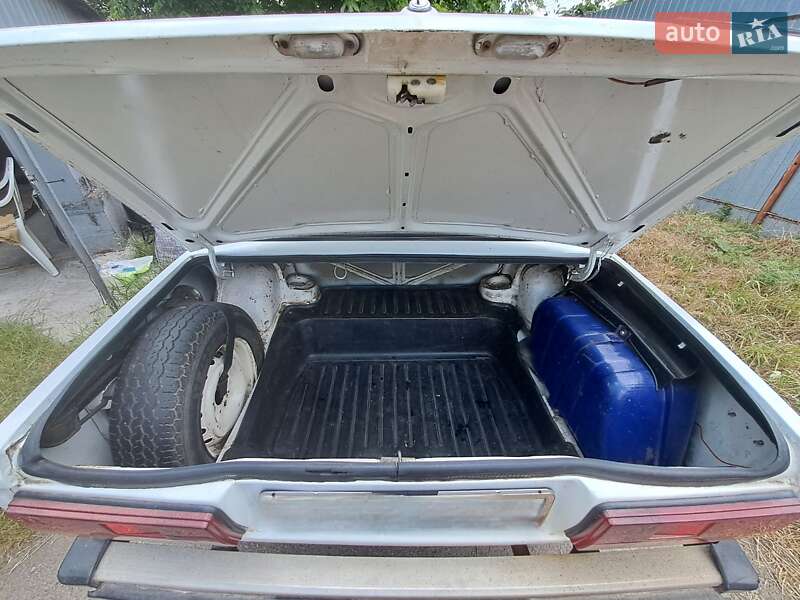 Седан ВАЗ / Lada 2105 1991 в Одесі