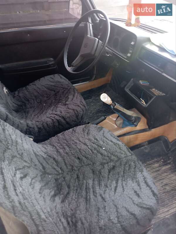 Седан ВАЗ / Lada 2105 1989 в Тернополе