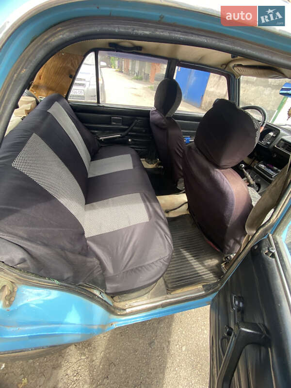 Седан ВАЗ / Lada 2105 1983 в Кривому Розі фото 9 Седан ВАЗ / Lada 2105 1983 в Кривому Розі