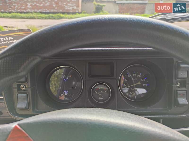 Седан ВАЗ / Lada 2105 1987 в Лубнах фото 19 Седан ВАЗ / Lada 2105 1987 в Лубнах