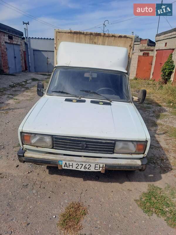 Седан ВАЗ 2105 2001 в 