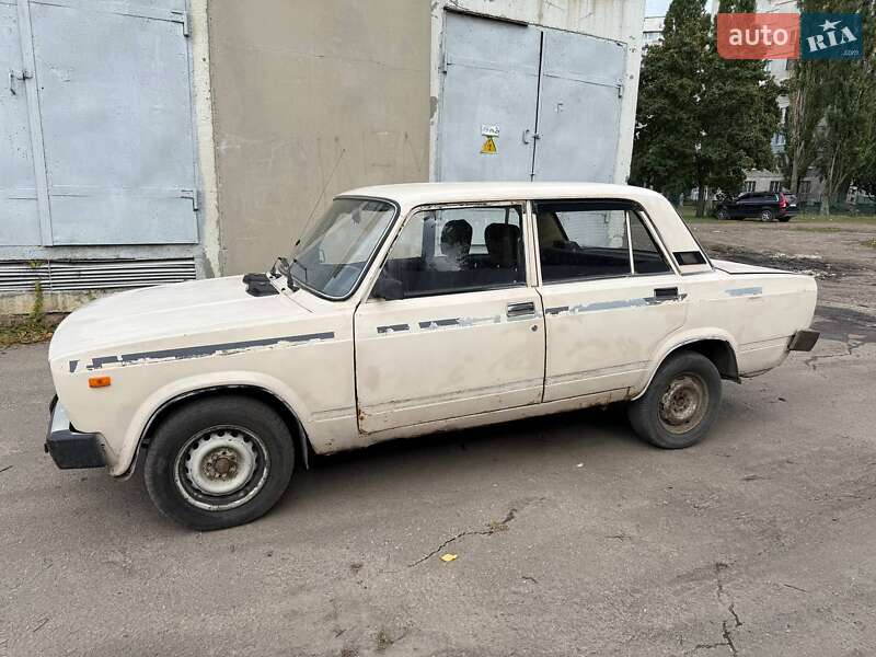 Седан ВАЗ / Lada 2105 1981 в Харкові фото 2 Седан ВАЗ / Lada 2105 1981 в Харкові