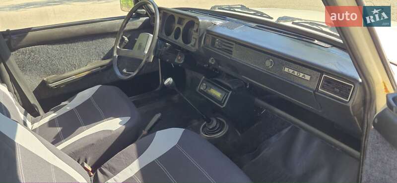 Седан ВАЗ / Lada 2105 1995 в Умани