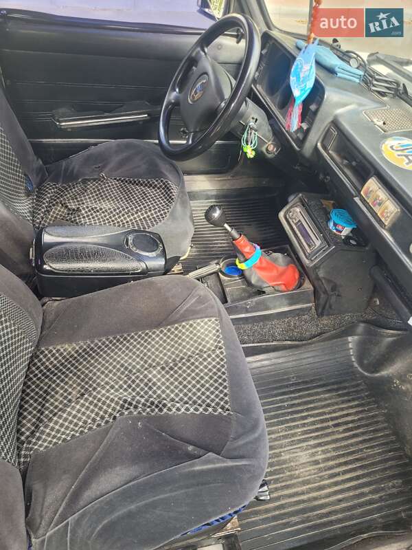 Седан ВАЗ / Lada 2105 1994 в Могилев-Подольске