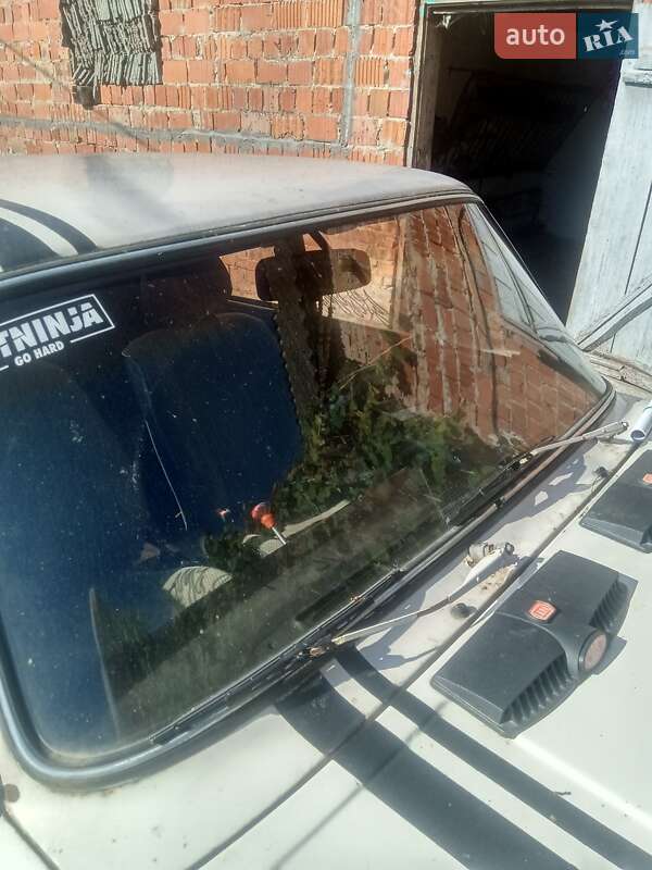 Седан ВАЗ / Lada 2105 1991 в Рудки фото 5 Седан ВАЗ / Lada 2105 1991 в Рудки