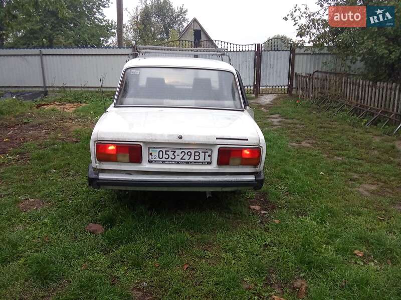 Седан ВАЗ / Lada 2105 1984 в Тульчине фото Седан ВАЗ / Lada 2105 1984 в Тульчине