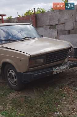 Седан ВАЗ 2105 1988 в Дніпрі