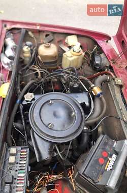 Седан ВАЗ / Lada 2105 1984 в 