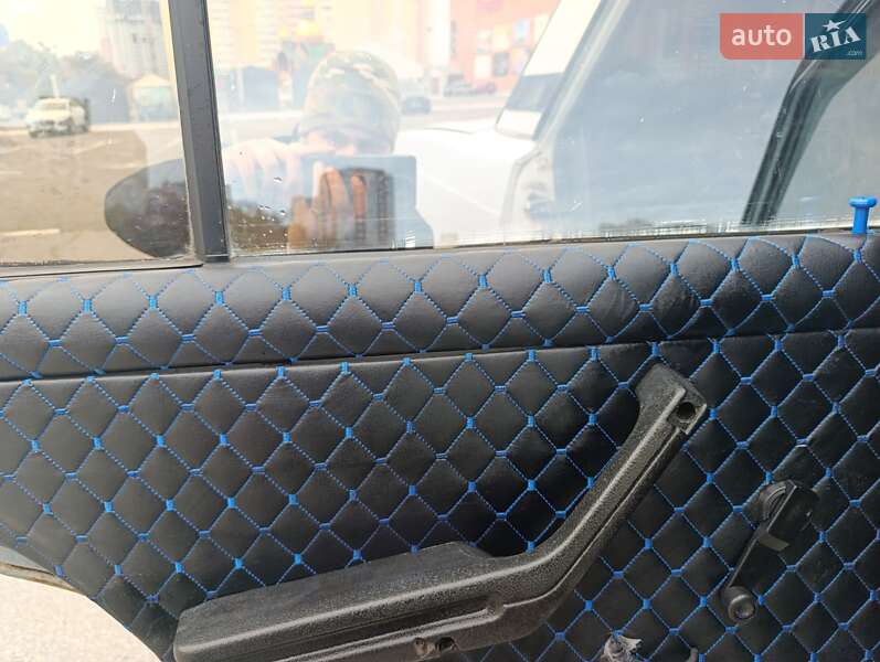 Седан ВАЗ / Lada 2105 1995 в Броварах