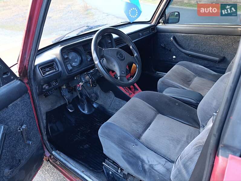 Седан ВАЗ / Lada 2105 1989 в Вышгороде