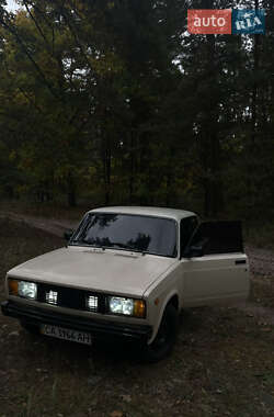 Седан ВАЗ / Lada 2105 1990 в Черкассах