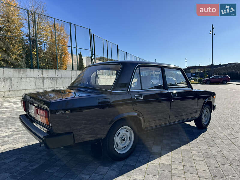 Седан ВАЗ / Lada 2105 1986 в Львове фото 16 Седан ВАЗ / Lada 2105 1986 в Львове