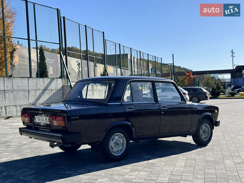 Седан ВАЗ / Lada 2105 1986 в Львове фото 132 Седан ВАЗ / Lada 2105 1986 в Львове
