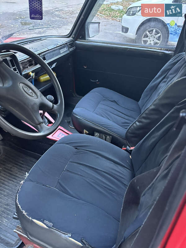 Седан ВАЗ / Lada 2105 1982 в Черкассах фото 8 Седан ВАЗ / Lada 2105 1982 в Черкассах